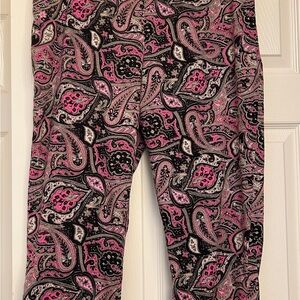Ellen Tracy Tracy Cropped Pants - Pink and Black